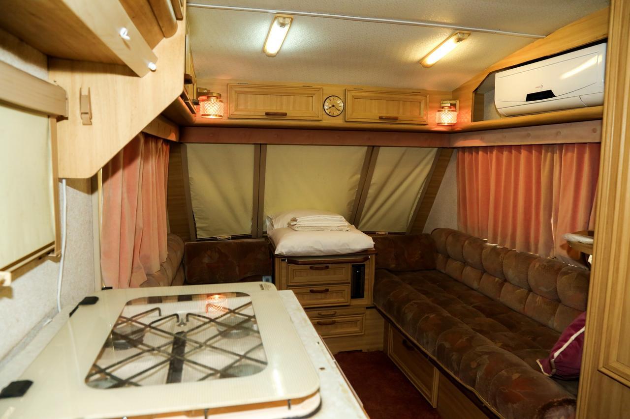 Malwathu Oya Caravan Park Bed & Breakfast Anuradhapura Exterior photo